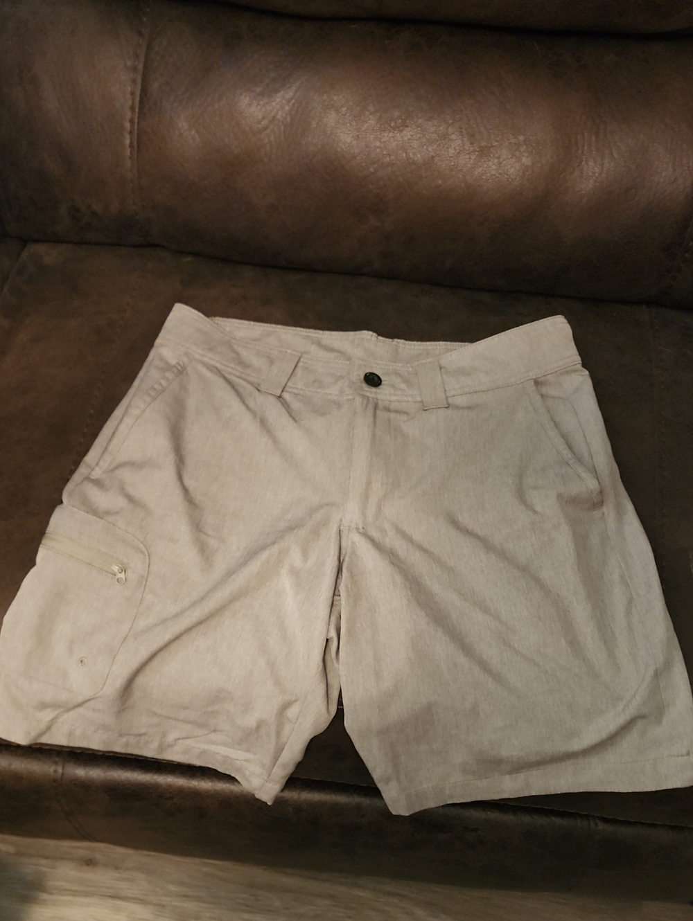 Magellan Outdoors Men's Light Gray Cargo Shorts